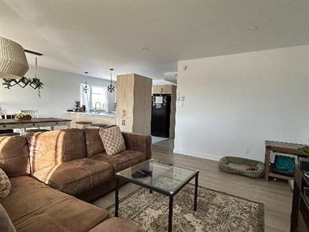 Appartement neuf 2025 St-Lambert de Lauzon 2 chambres + 1 bureau