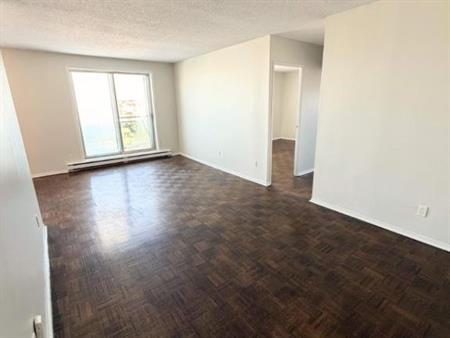 2 CH - 1 SDB - Gatineau - $1,595 /mo