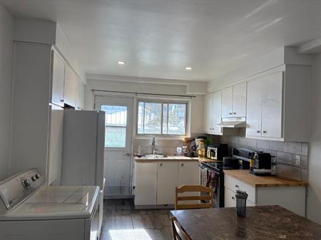 4 1/2 chauffé à louer à Montréal (Nouveau Rosemont)