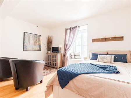 Québec – Studio 2 1/2 meublé à céder