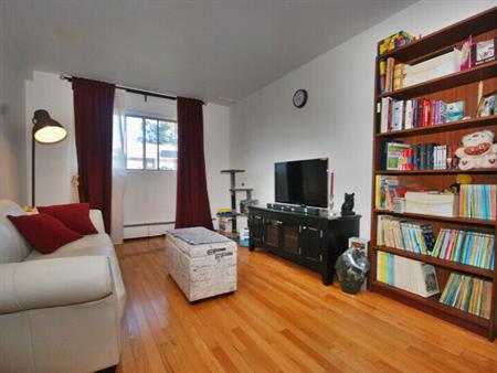 Québec – Super appartement 4 1/2 à louer sur Grand Allée Est