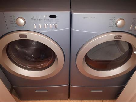 Longueuil – Magnifique appartement style loft à louer – Tous frais inclus