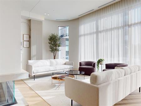 Montréal – Hemisphere, condo 4 1/2 haut de gamme à Pointe-Claire