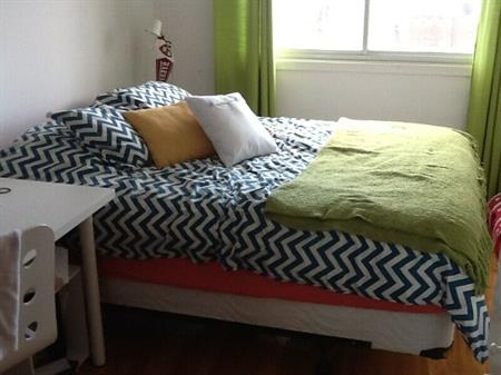 Ville-Marie – Montréal – Superbe appartement 5 1/2 à louer près du métro Jean-Talon