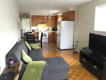 Montréal-Ouest – Beau logement bachelor 3 1/2 disponible à louer