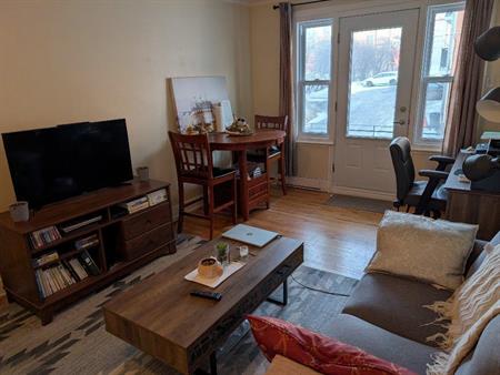 Cession de bail 1er avril 2026 - Grand 3 et demi près de l'Université Laval