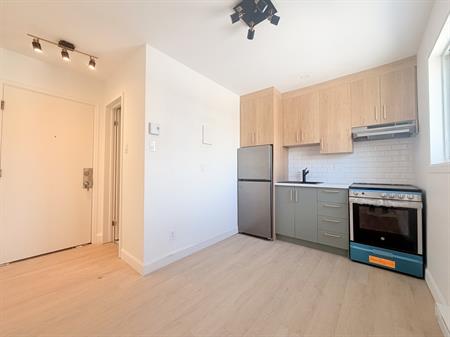 Studio Semi-Meublé Dans Limoilou