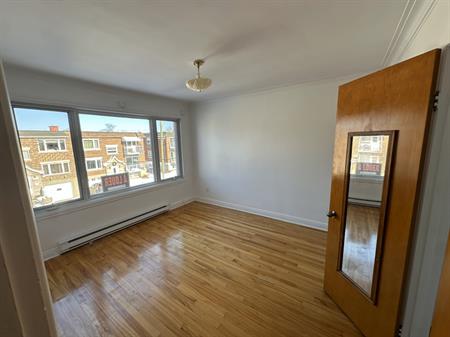 3 1/2 À LOUER - AHUNTSIC-CARTIERVILLE