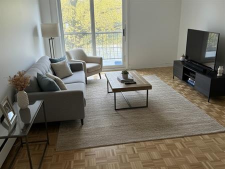 ⚠️ 2 ½ DISPONIBLE DÉS MAINTENANT ⚠️