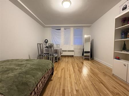 Grande Allée / Brown Appartement 3 ½ à Louer Montcalm / Saint-Sacrement Juillet 2026