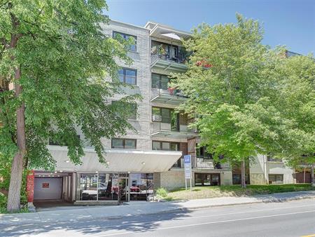 1 Bedroom - 3333 Édouard-Montpetit,, Montréal