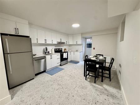 1656 William-David 1656 William-David