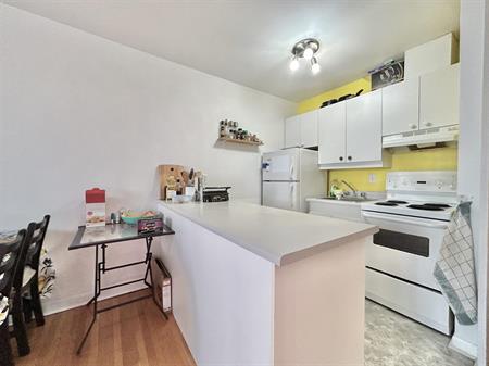 Châtelets Appartements Appartement 3 ½ à Louer Sainte-Foy / Sillery Juillet 2026