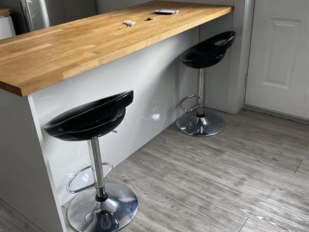 Immeuble - 28-32 Bowen Nord Appartement à Louer – 4 Et Demi