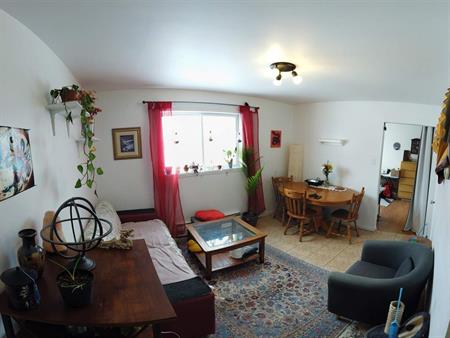 2 CH - 1 SDB - Québec - $1,267 /mo