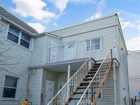 103-1 - 103 Boulevard Saint-Joseph, Hull