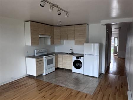 3-1/2 - Station Joliette - Appartement