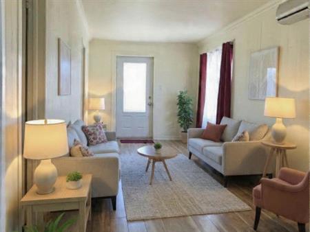 4 1/2 AVEC Sous-sol Semi Fini-1299$ Jusq