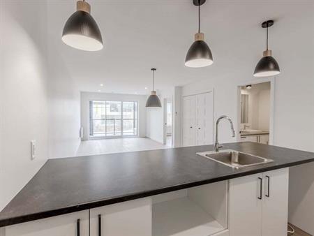 Superbes Unités De 5 1/2