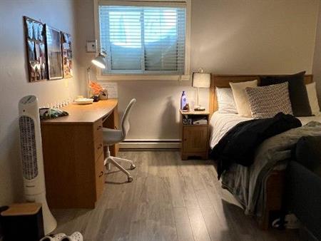 Grande Chambre - Incluant Stationnement