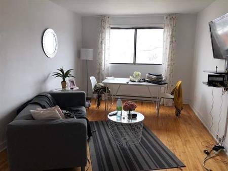 3.5 (1 chambre) près station Honoré-Beaugrand