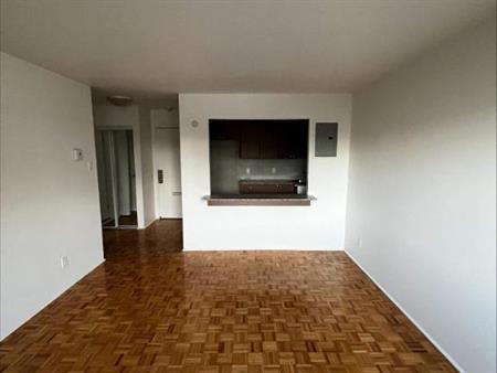 1 CH - 1 SDB - Laval - $1,250 /mo