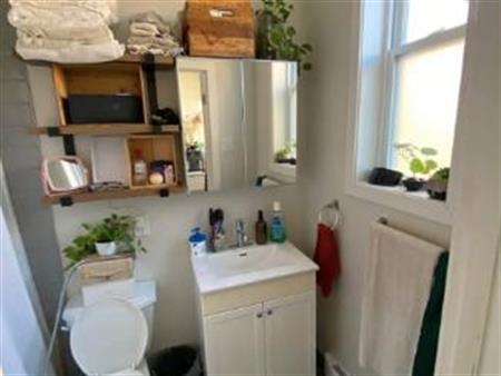 Appartement de 1 chambre et 1 salle de bain