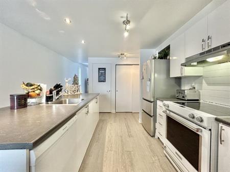 Maison de ville à louer Sainte-Foy / Sillery juillet 2026