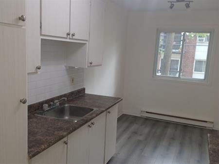 41/2 à Louer à St-Jerome