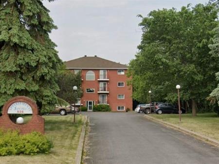 1 CH - 1 SDB - Gatineau - $1,150 /mo