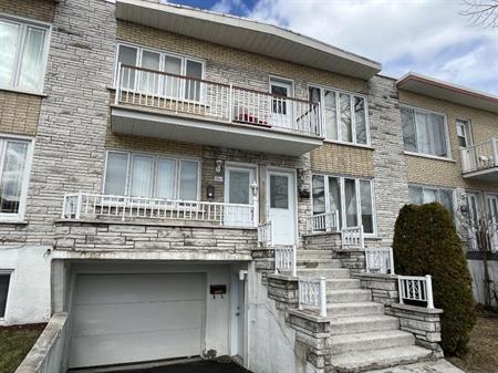 Bas de duplex - RDC (5 1/2) avec sous-sol (2 1/2) et garage + cour privée près du métro Langelier - 3CH - 2SDB