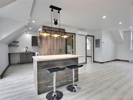 Très beau 3 1/2 à louer