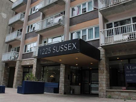 505 - Non Renovated 1 Bed - 1225 Rue Sussex, Montréal