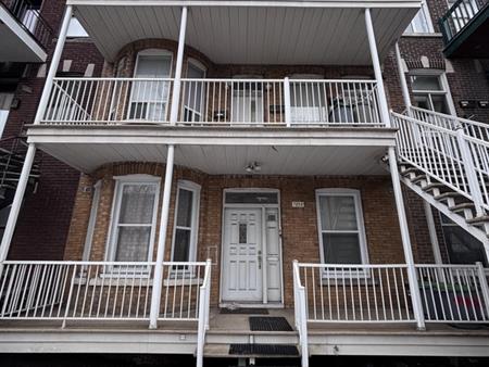 Superbe 3 1/2 à Côté Du Métro Jean-Talon