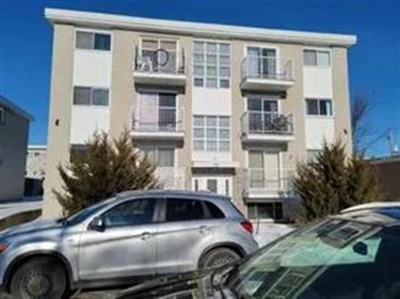 56 Rue Lucien-Brault (Hull) Grand Logement Tout Près D'Ottawa