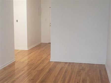 5 ½ Chauffage Et Eau Chaude Inclus