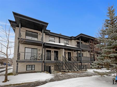 144-2 - 144 Boulevard D'Europe, Aylmer