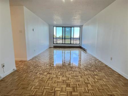 2 CH - 1 SDB - Montréal - $1,450 /mo