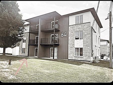 4 1/2 à louer pour 1er juillet 2026