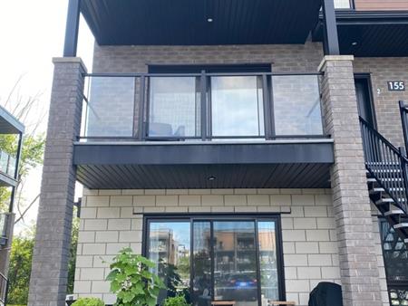 Condo Lumineux Une Chambre, Aylmer