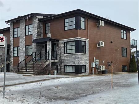 Logement Style condo 5 1/2