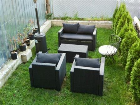 Superbe Condo 2 étage avec cour arrière privée WOW! semi-meublé 4 1/ 2, 1000 pi2,