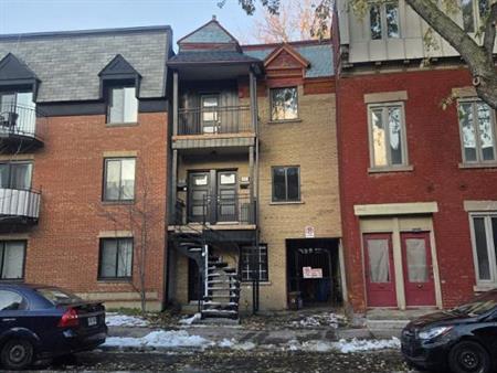 Beau 4-1/2 centre-ville Montreal