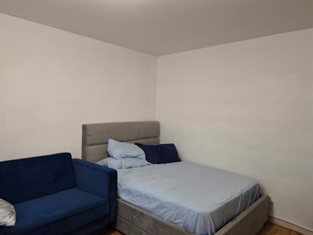 5-1/2 | Internet + Eauc Chaude Inclus