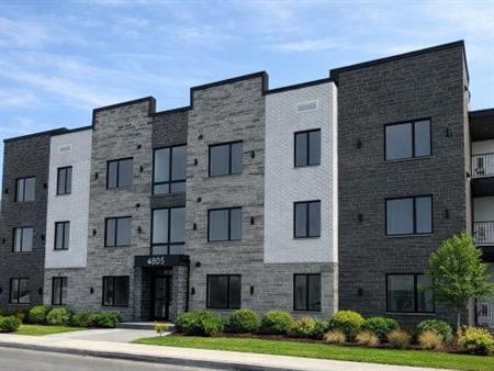 Nouveaux logements 4 1/2 à louer avec garage intérieur | Domaine les Arpents Verts 🌳