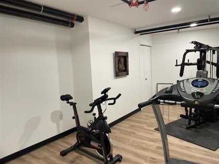 COWANSVILLE - UN MOIS GRATUIT