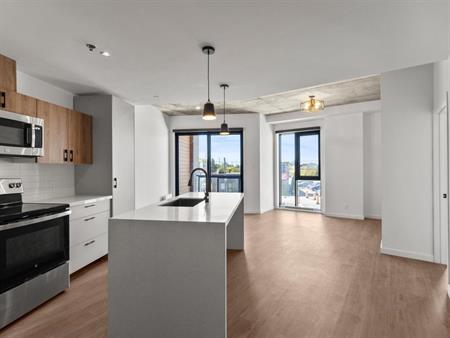 1 Bedroom - 230 Boulevard Harwood, Vaudreuil-Dorion