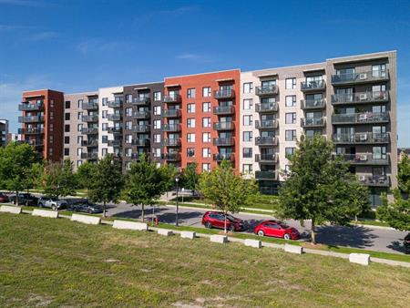 1 Bedroom Available At 1065 Des Francs-Bourgeois Street - 1065 Des Francs-Bourgeois Street, Boisbriand