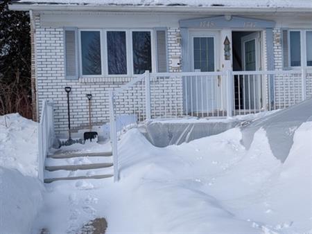 Appartement 5 1/2 Laval