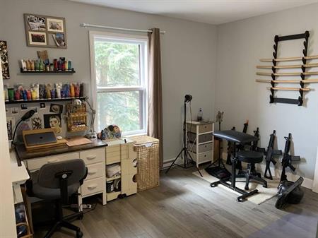 GRAND 5 ½ À LOUER – FLEURIMONT – DISPONIBLE MAINTENANT